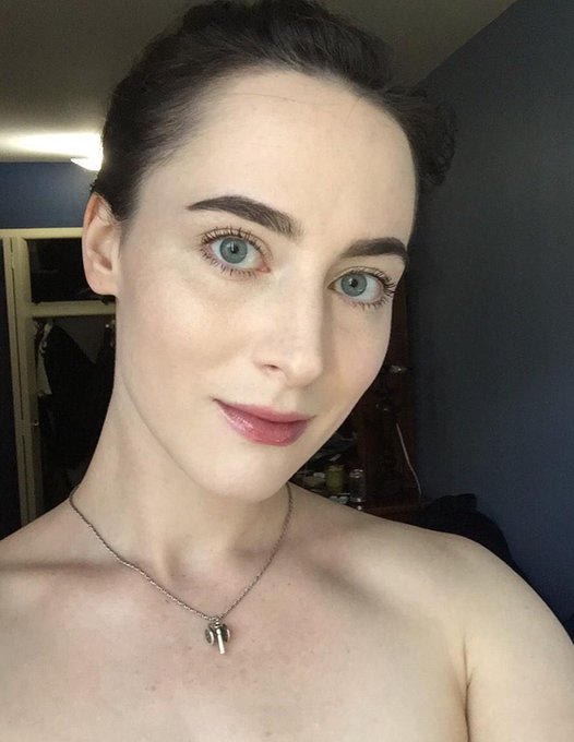 Off to go be a glowy forest bondage nymph with @bunnycrush_ and @RiggerCannon ! http://t.co/HoFYKCMV