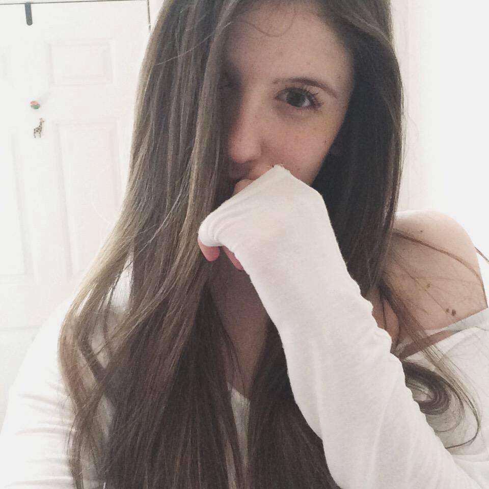 cookiecrumbcon's tweet image. rt if neve is your mom