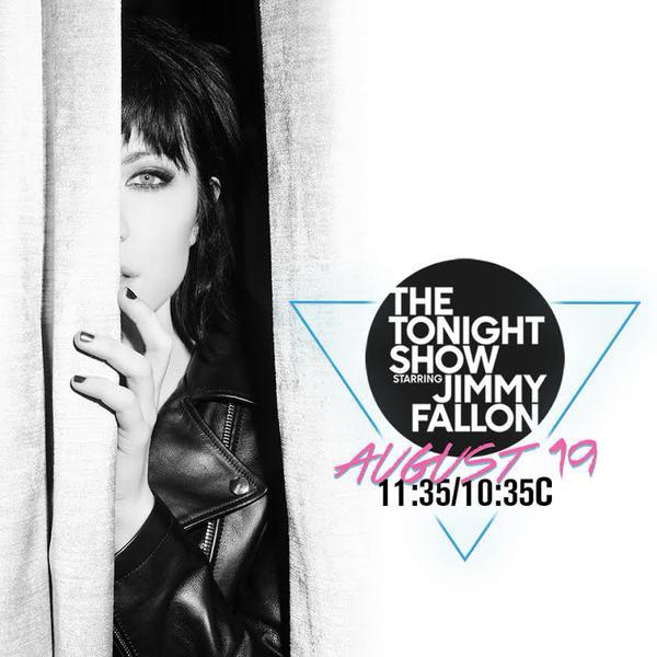 JepsiesOfficial's tweet photo. Don't miss @carlyraejepsen's performance on @FallonTonight #RunAwayWithMe http://t.co/9QzVvRYTA8