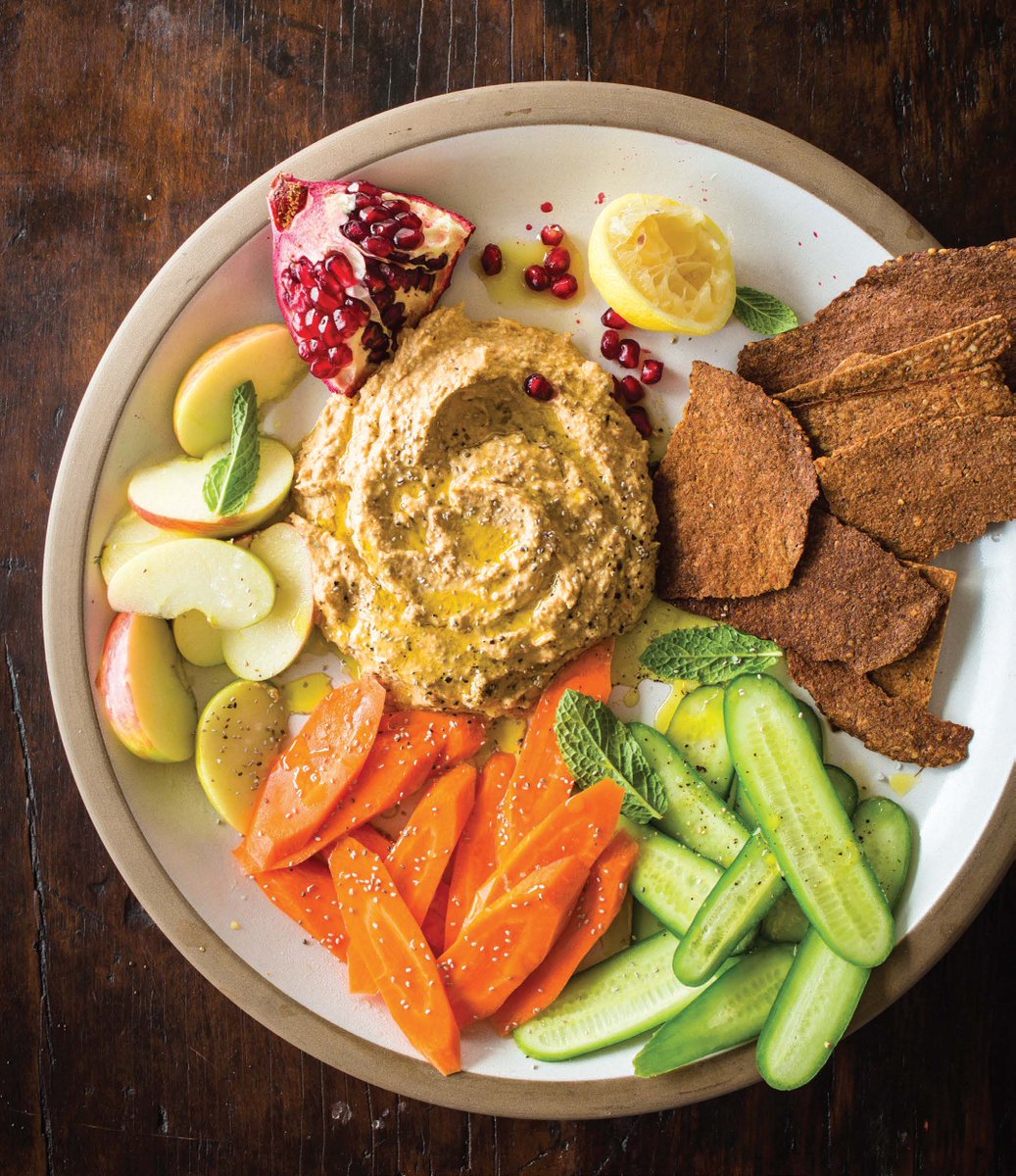 MammaChia's tweet photo. Today’s #RecipeSpotlight: #Chia Hummus with Sun Dried Tomatoes and Za’atar! Get the recipe at http://t.co/1Vh94CVb6y http://t.co/8YXuMZ2yaf