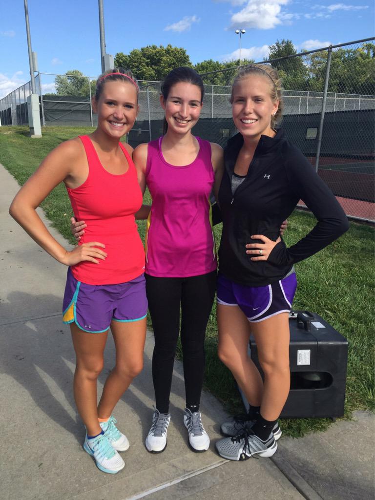 ParkHillGT's tweet photo. Your 2015 Girls Tennis Captains! #CaptainCaroline #CaptainBailey #CaptainChloe http://t.co/AQqFmooMbQ