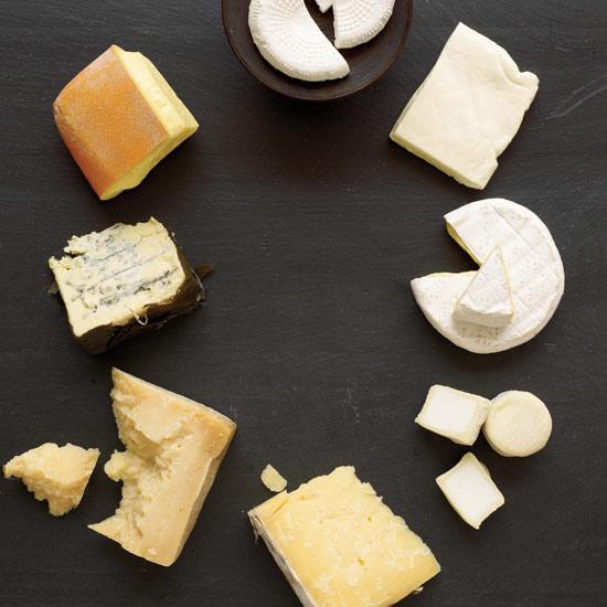 foodandwine's tweet photo. Russian police busted a $30 million illegal cheesemaking ring. #FWx http://t.co/i1EYQQVNDO http://t.co/bFEsyMJxGf