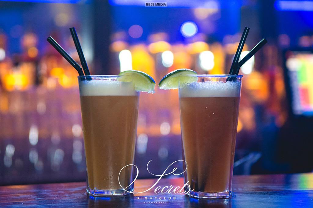 Secretsclubni's tweet photo. PLAY Friday's tomorrow! Rt/follow to win a £20 bar tab

Shuttle Bus only £7 @EmmasClubPromos 

Free entry via g'list http://t.co/nVxsEa2oID