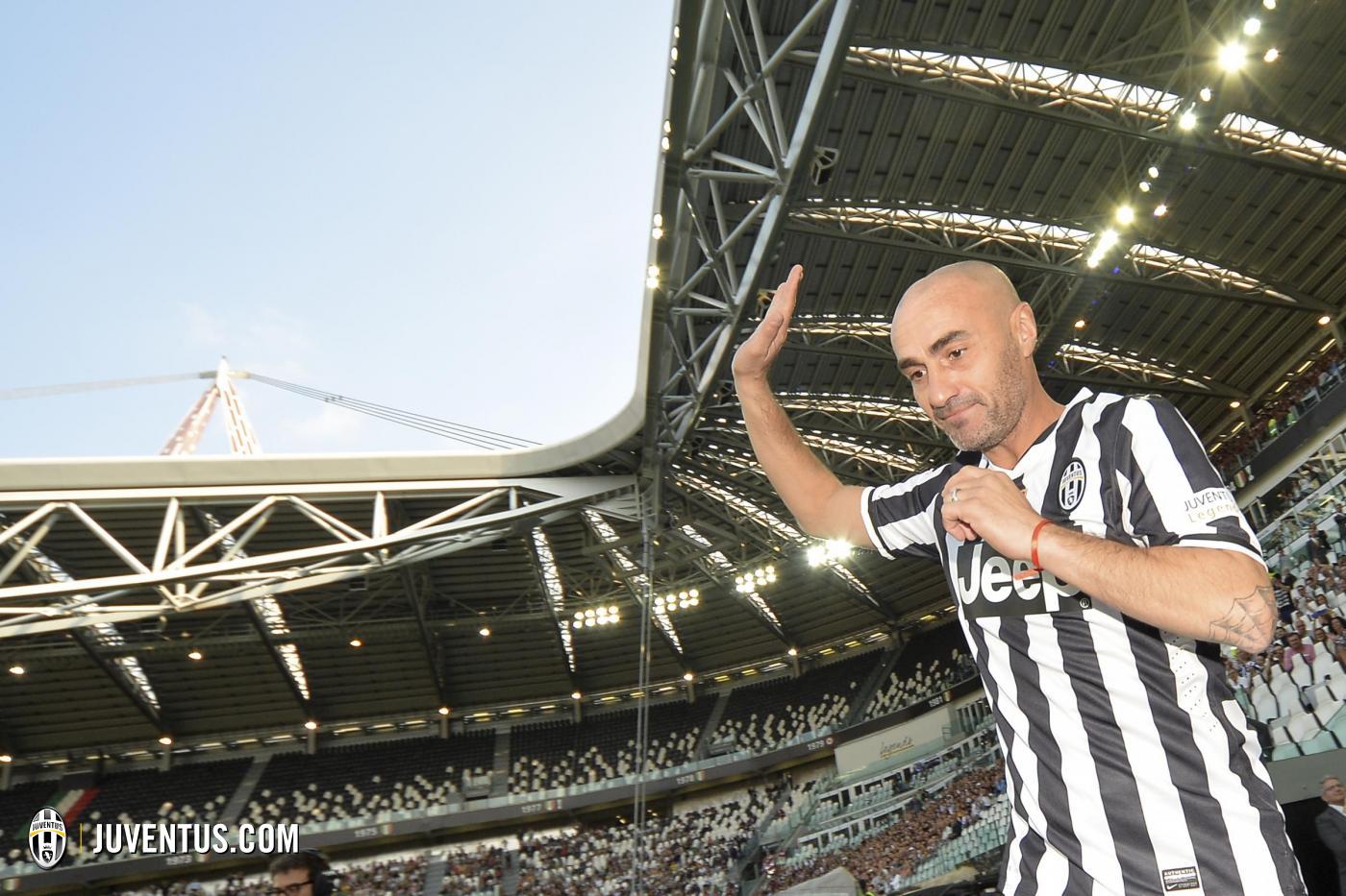 Event:Happy birthday, Paolo: Fans favourite Paolo Montero celebrates his 44th birthday  