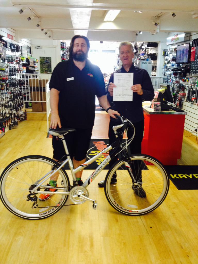 cycletoworkday's tweet photo. Who's taken advantage of a free bike health check? Don't miss out! https://t.co/5oAlmjIOdb http://t.co/OaKAiJWhM9
