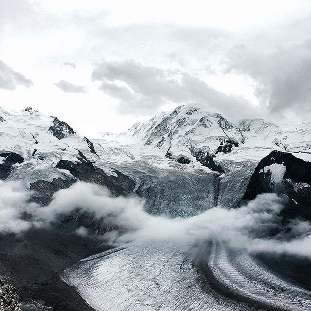 #matterhorn 🇨🇭 #thisIsNotMatterhorn ift.tt/1EBKbHh