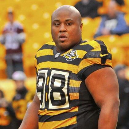 Happy Birthday to one of our family members, Super Bowl Champ & All-Pro all-time great Casey Hampton 
