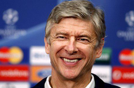 FootballFunnys's tweet photo. #Arsenal are the only club in Europe's top 5 leagues yet to sign an outfield player during this transfer window. http://t.co/kIyN76FNbu