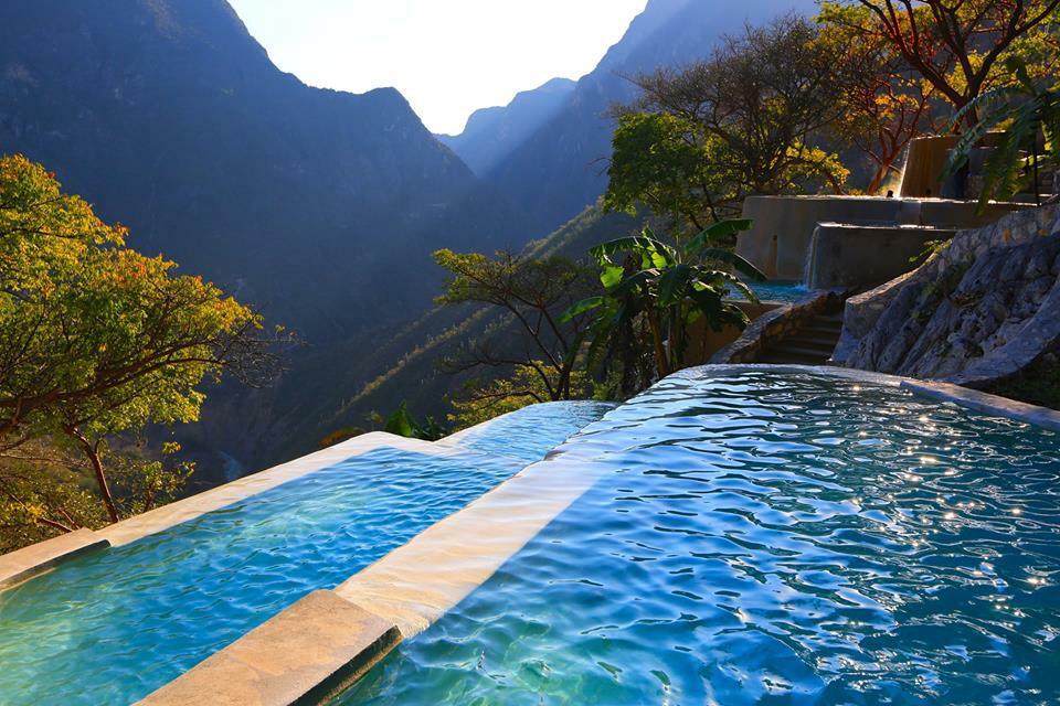 TheEarthsFinest's tweet photo. Grutas de Tolantongo, Hidalgo, México http://t.co/M9ZSTfudPV