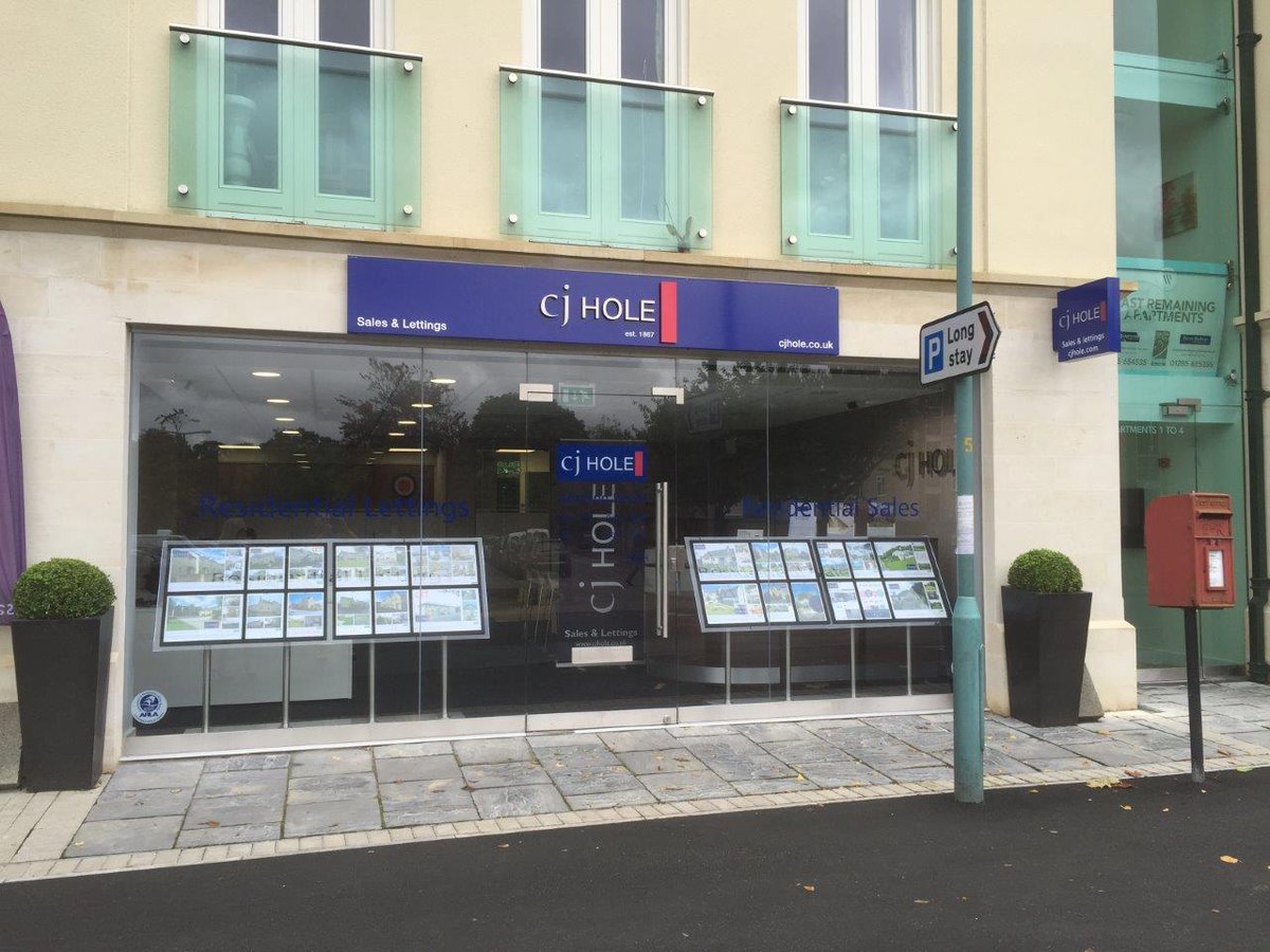 KremerSignsUK's tweet image. Really happy to have produced the new Signage @CJHole Cirencester! #FasciaPhil #Fasciasign #branding #officesigns