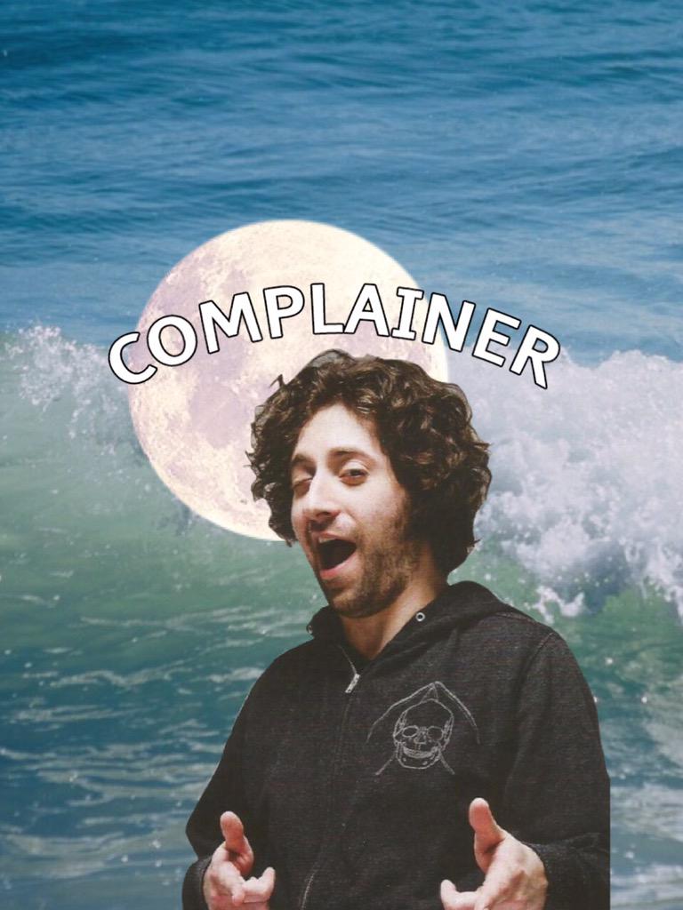 Joe Trohman (happy birthday to the biggest complainer in the band) 