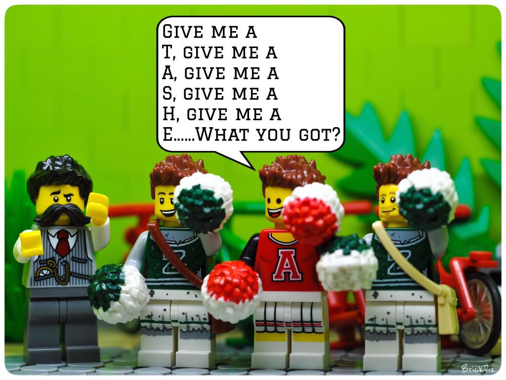 BrickPix's tweet photo. It's @comicdetours #TasheTuesday on @VitruvianBrix but you'll need to get a MO-ve on!! http://t.co/Es3szw4Tjy #LEGO http://t.co/QCOQ51sQGW