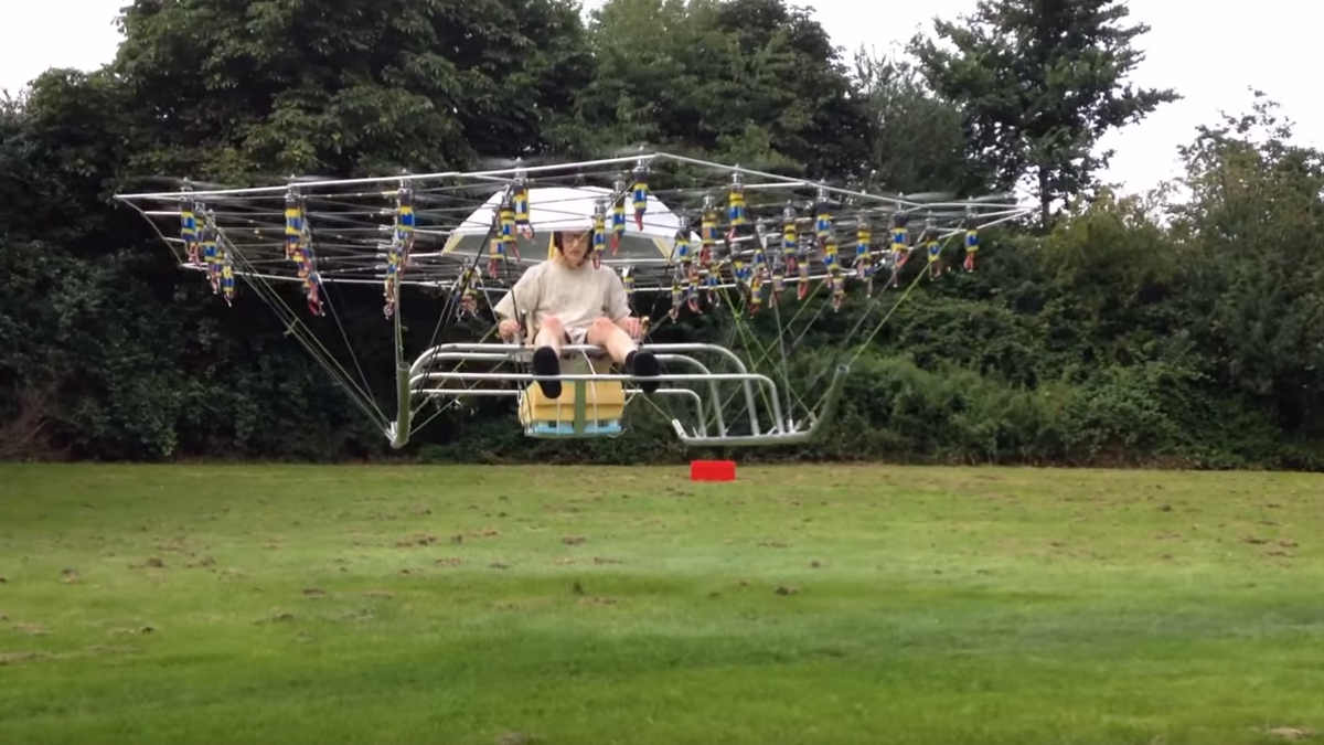 We're guessing this is what the Wright Brothers would have made if they had drones theverge.com/2015/9/1/92394…
