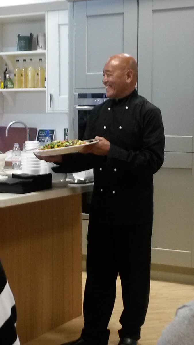 KLASLanguages's tweet image. Great cookery show by Ken Hom # Leekes today. Good fun and nice food! Delighted to meet Ken Hom! Such a nice man!