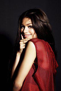 Happy Birthday to Zendaya Coleman (19) 