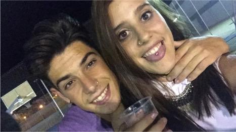 PaulaBC22's tweet photo. Contigo no existe truco, es solo magia.         2💕👂 http://t.co/dnhjNwwfN7