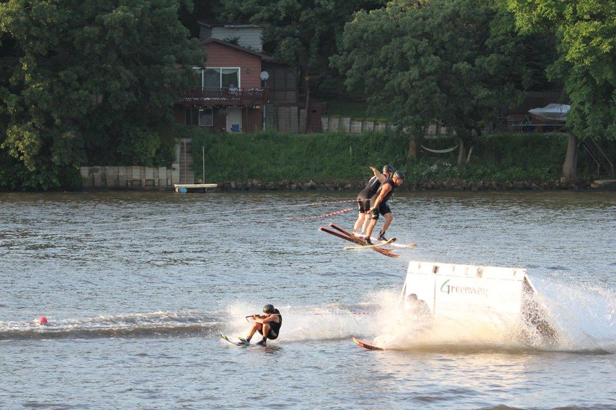 Tomorrow is our last regular Wednesday show for the season at 6:30. Come join us on Lake Zumbro at Fisherman's Inn!