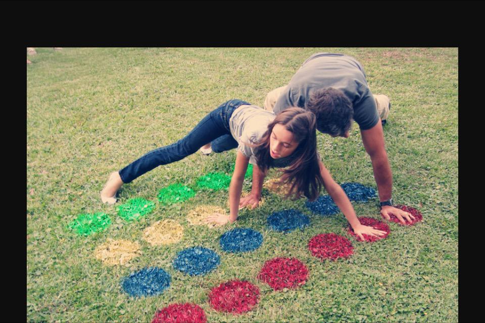 Игры для девочек. Дети играют с родителями. Детские игры для девочек. Игры для детей 8 лет современные. Игры для девочек одевалки на оценку.