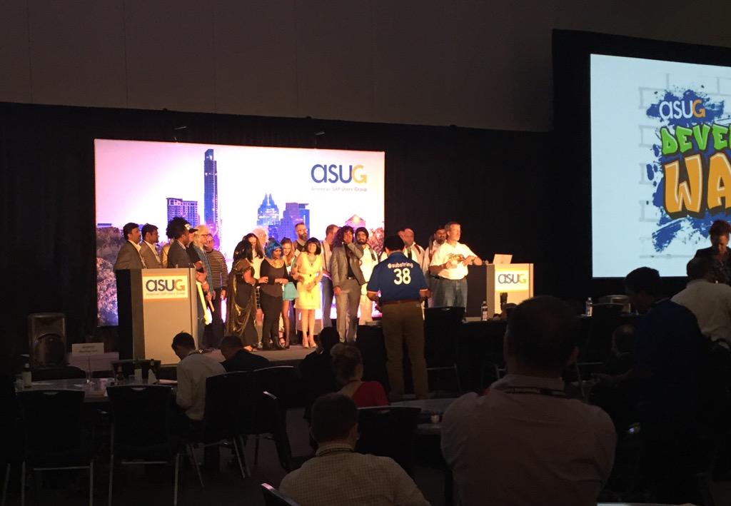 casey_contra's tweet image. The Dashboard Divas win #DevWars!! #SABOUC @SAP_UA @ASUG365