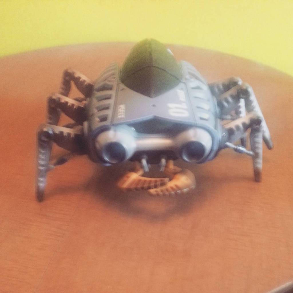 Otherbots's tweet image. Looking for a remote and battery charger for this. #robot #remotecontrolrobot #remote by scottyscott1720