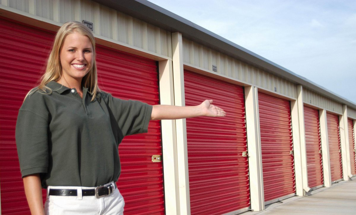 Great Tips for Making Your Storage Unit Feel Just Like Home! CN3T0C7U8AA1yVe