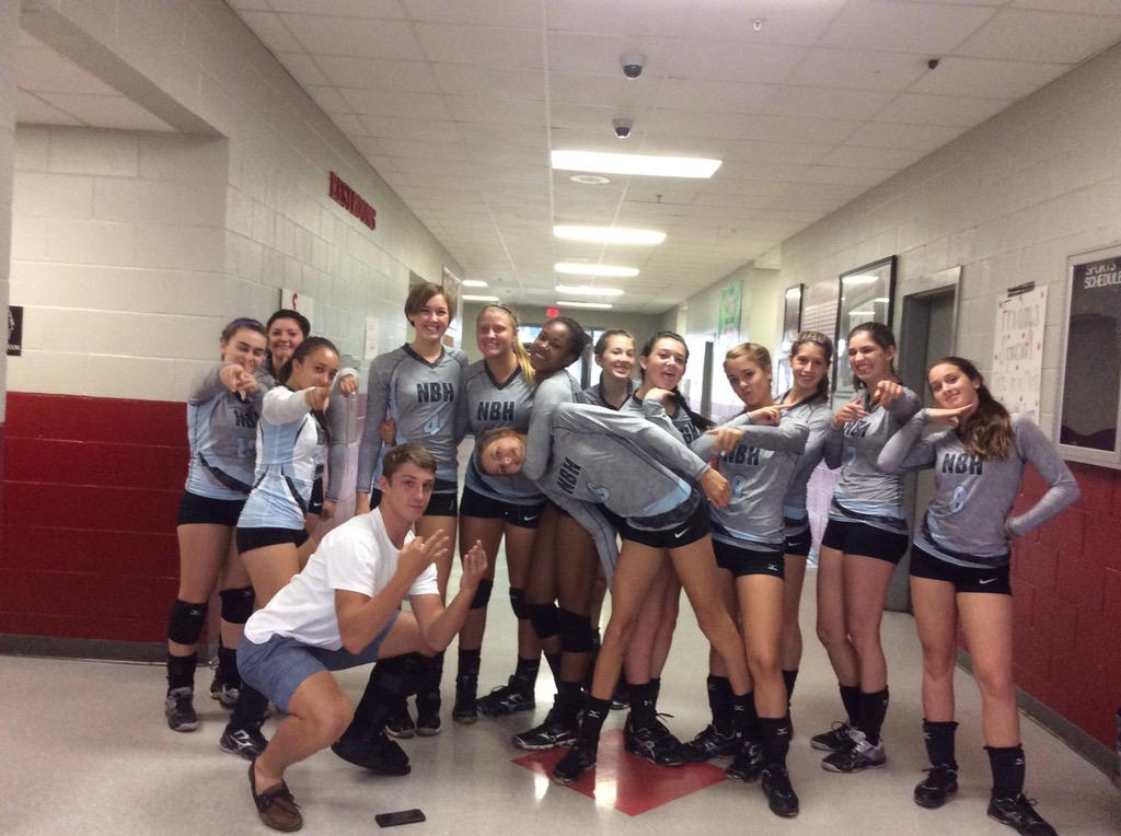Bayleefairbanks's tweet image. Love my team😂😂❤️