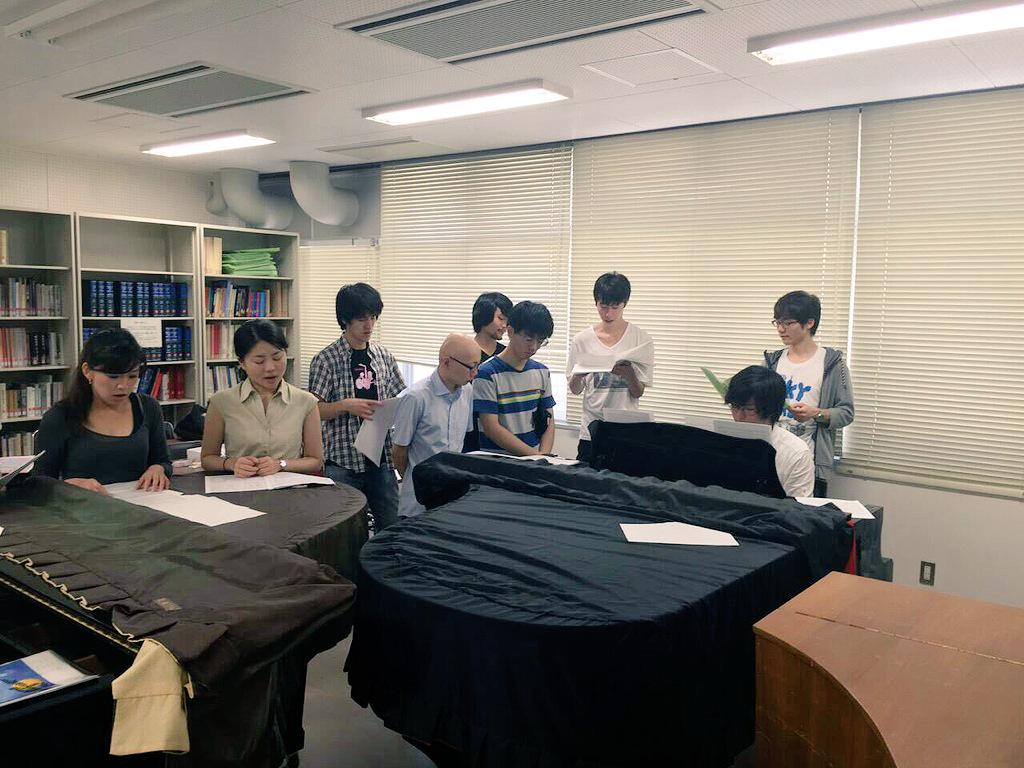 JSolfege's tweet image. 【最終合唱練習】そして合唱練習は最後でした。夏休み、暑い中何度も練習してきました。いい感じに仕上がってきてます〜〜