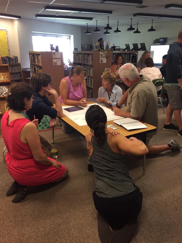 lisa_m_rieger's tweet image. Welcome Ann Kaminsky from EL!EN teachers design a pd &quot;dream&quot; plan around student engaged assessment. #icsdplc