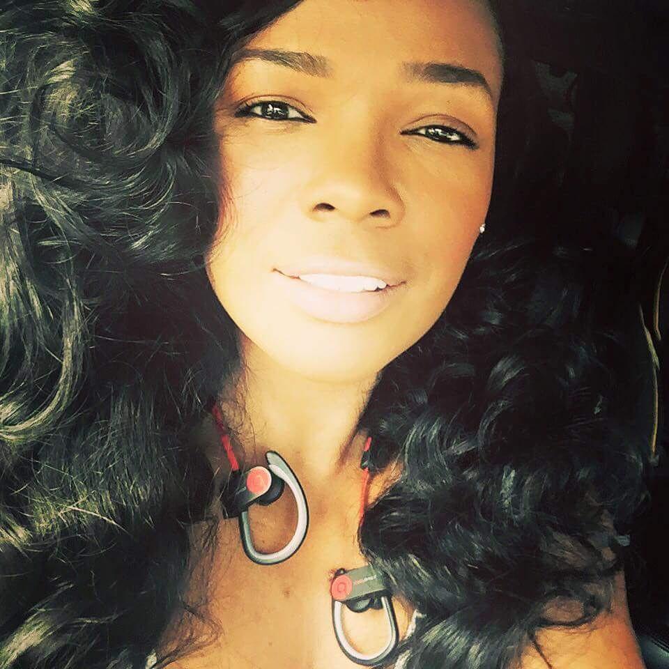 Happy Birthday to Singer    