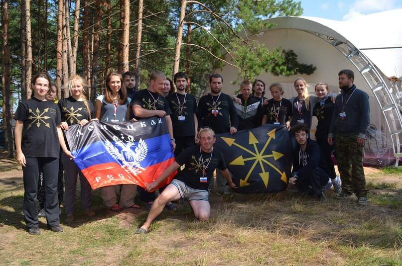 Прямая ссылка на встроенное изображение