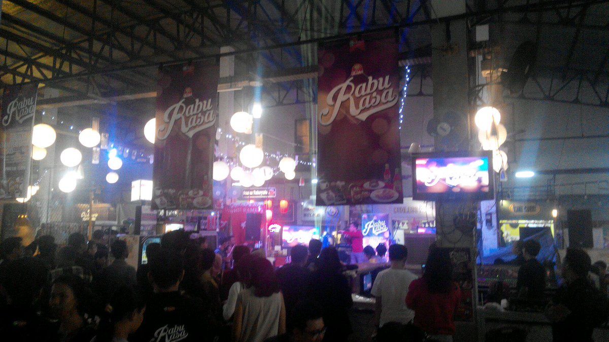 Sekarang jadi anak pasar dulu bareng <a href="/duabelibis/">Dua Belibis</a> #RabuRasa