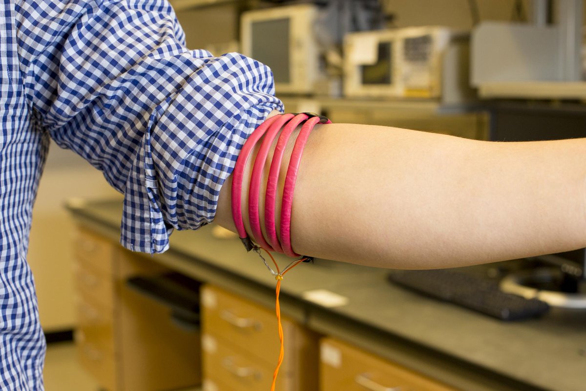 DigitalTrends's tweet image. New Bluetooth alternative sends its signal using your body’s magnetic field bit.ly/1hy5YoJ