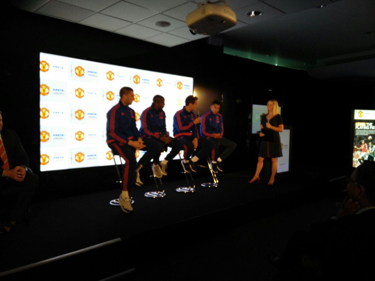 hcltech's tweet photo. The Red Devils stand amongst us! @MandyHenryMedia is summoning @ManUtd stars! #UnitedByHCL #mufc http://t.co/ch75p60mDR