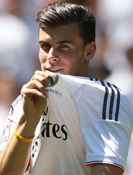 BaleGirls11's tweet photo. Hoy hace dos años de la llegada de Bale al Real Madrid! http://t.co/7ZMiFiMImA