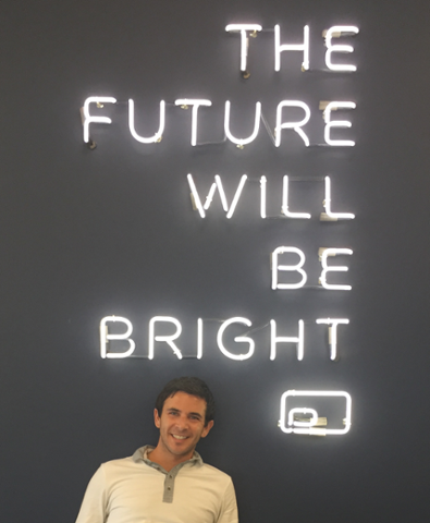 uclaanderson's tweet photo. Yoav Bergman ('16) is spending his summer as a sales strategy and operations intern @fullscreen #AnderIntern http://t.co/do7kWExbL9