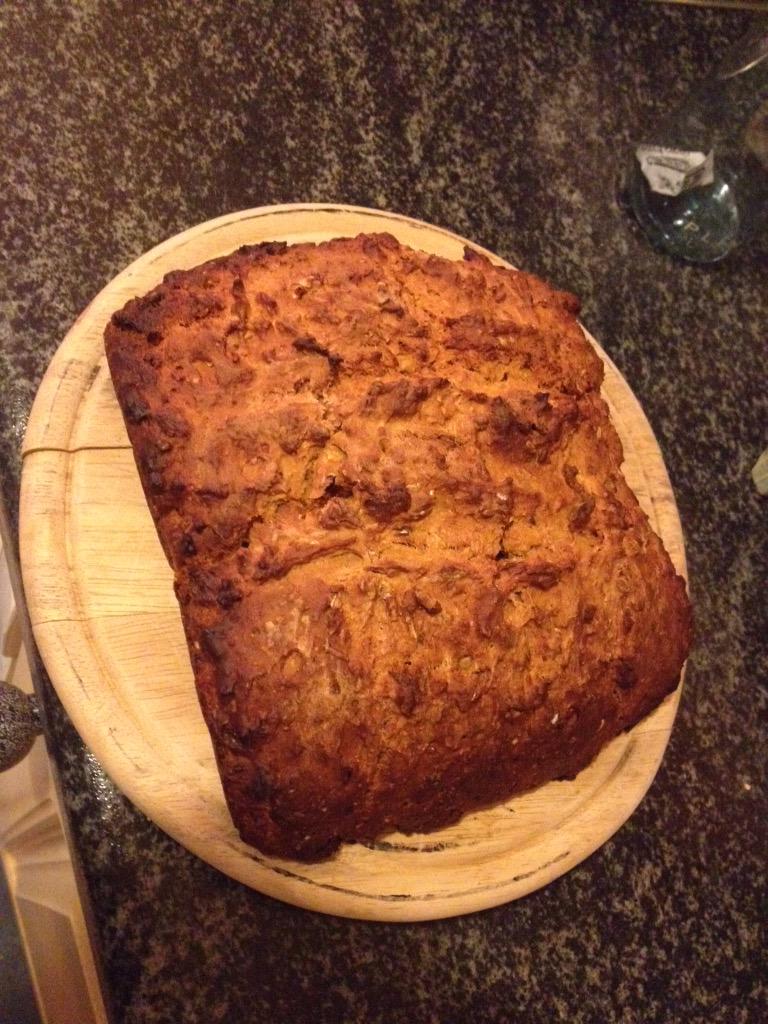 PPCMLaurijssen's tweet photo. Home made bread, #bakery #tomato http://t.co/98eCCtLk5Y