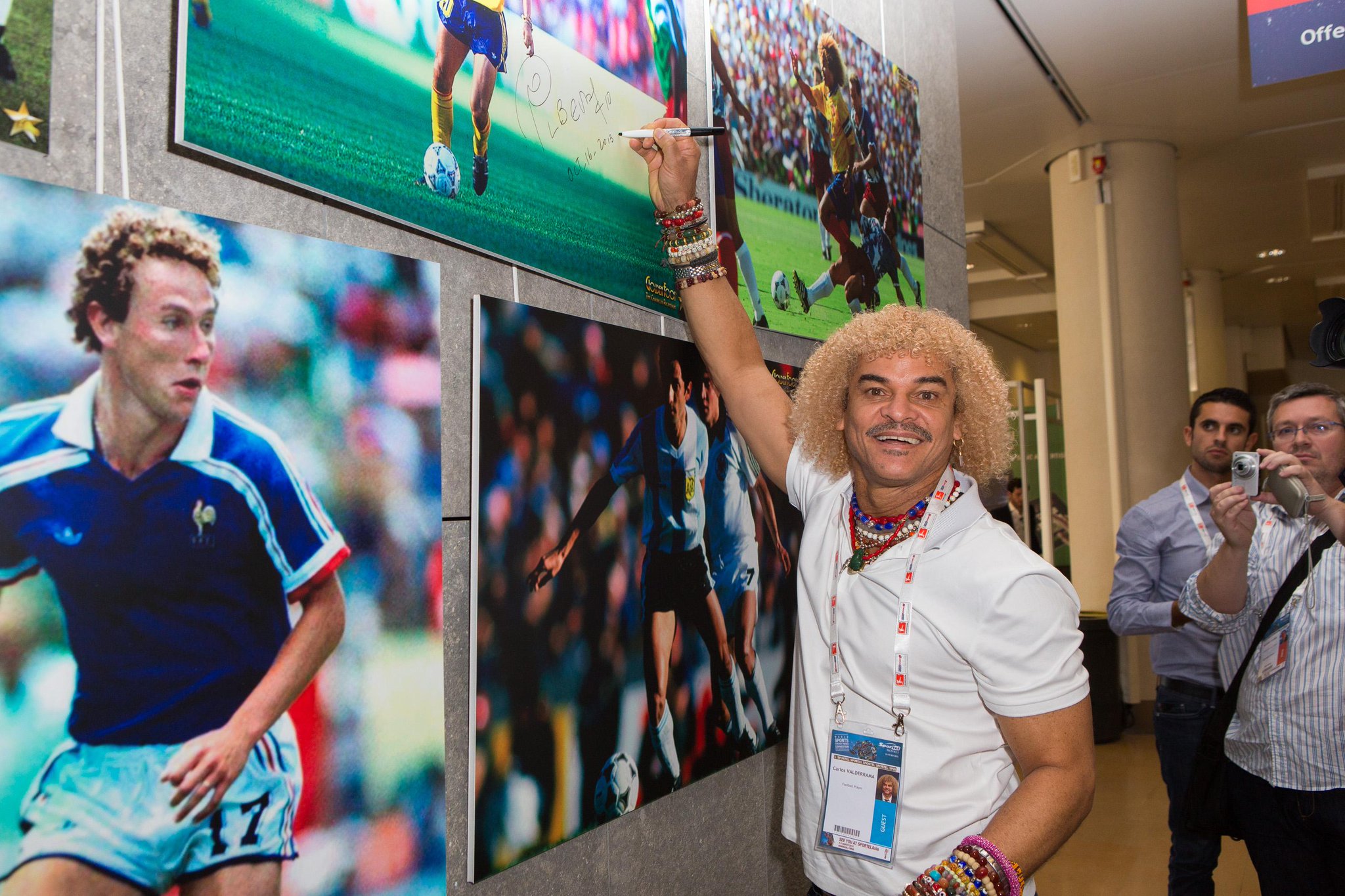 Happy bday to Carlos Valderrama, the best Colombian player and \13 participant!
 