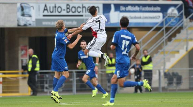 NotiChicharito's tweet photo. @CH14_ #Chicharito hace su debut con @bayer04fussball jugando 73' Minutos en amistoso frente al Paderborn. http://t.co/w8ll2hwVBD