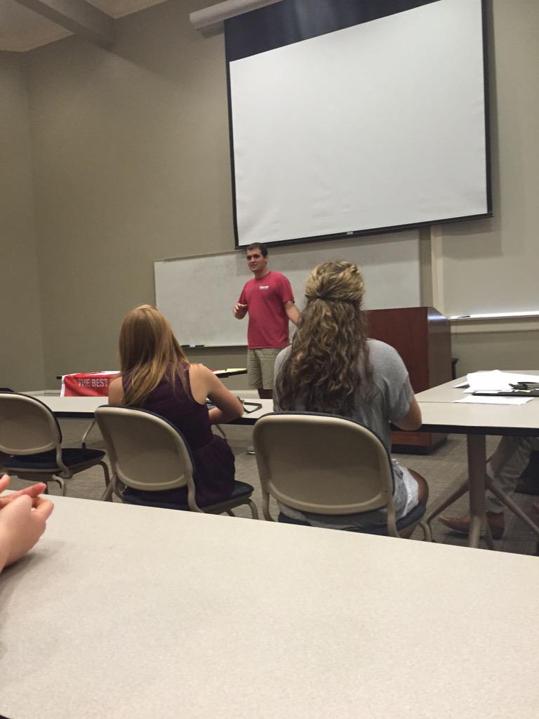 Rebs4Rand's tweet photo. @Rebs4Rand representatives speaking at an Ole Miss College Republicans meeting! @OleMissGOP @RandStudents #Rand16 http://t.co/VgJuTEp37c