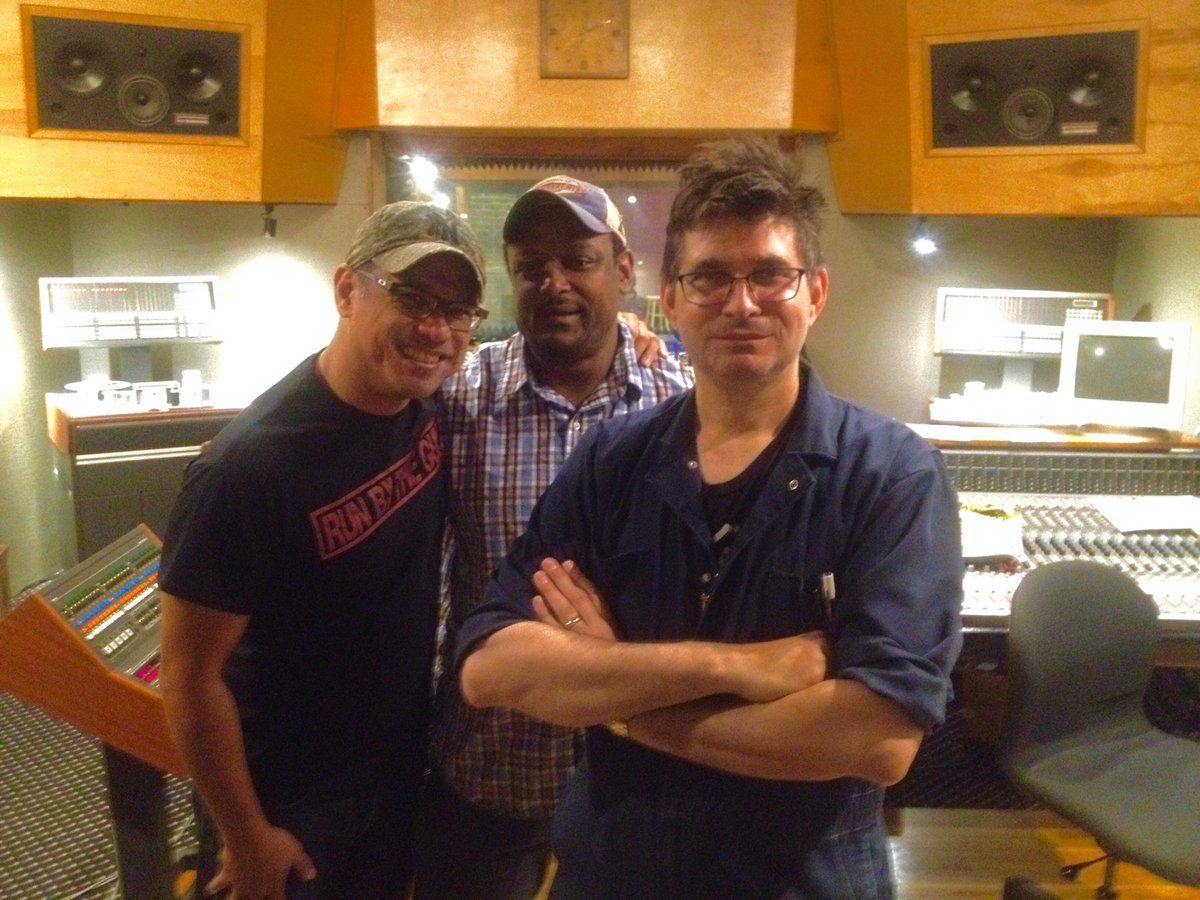 Much love, respect and thanks to @SteveAlbini_  and the @ElectricalAudio crew: Taylor, JSP, Greg, James, Chris.