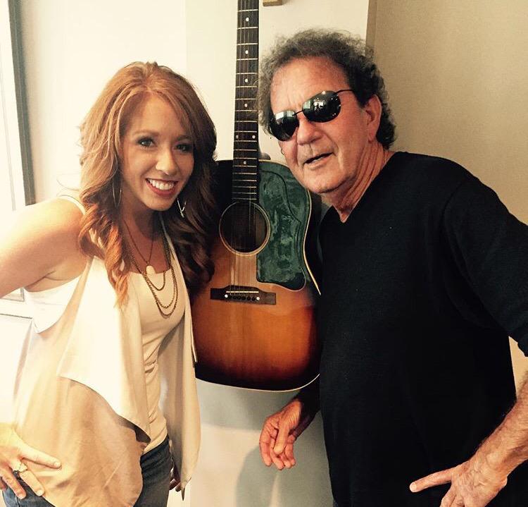 .@hannah3183 got to hang with the legendary Tony Joe White the other day! #polksaladannie #rainynightingeorgia
