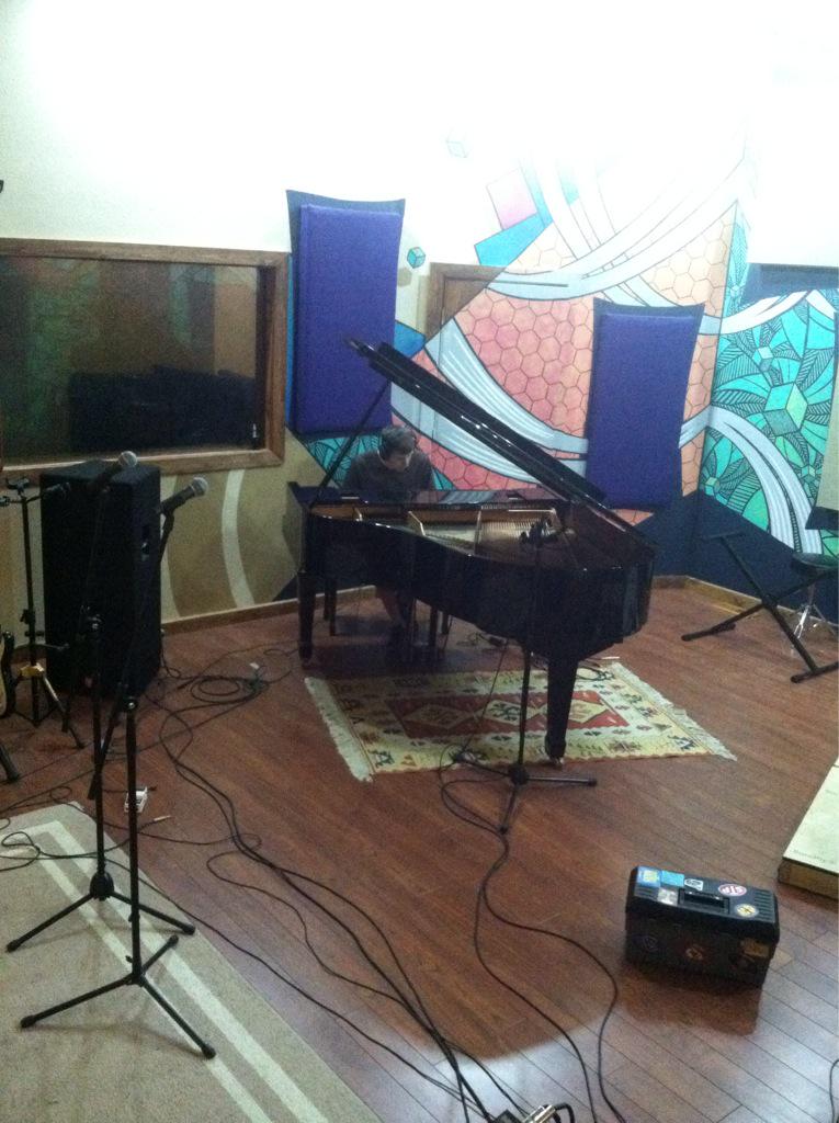 Update: We are at <a href="/SixtytenSesh/">Sixtyten</a> recording some new material. Here's <a href="/Snarftron/">Kraig</a> laying down some piano.