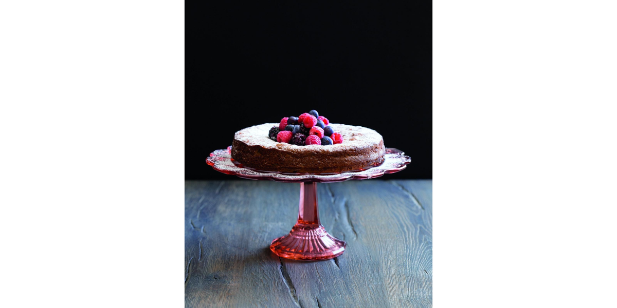 eathealthystuff's tweet photo. A Recipe for Gluten-Free Almond Cake (With Lavender Honey!) https://t.co/AxrF6kjDSX http://t.co/yr03Rbgo2R