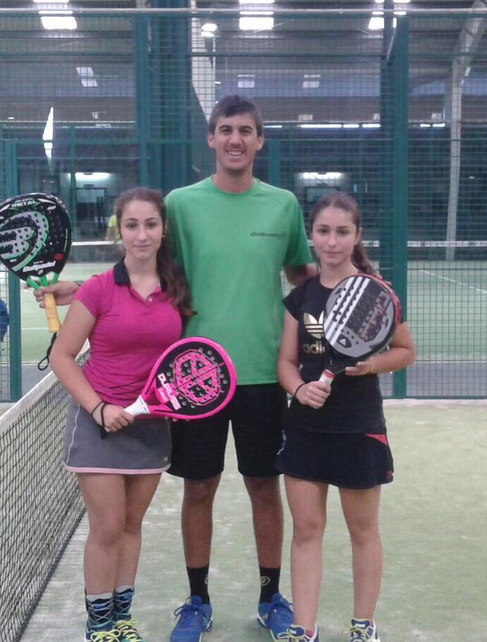 Gracias <a href="/igsaravia/">Ignacio Saravia</a> por el entreno a Sandra y Yara para el #CtoEspMenores2015