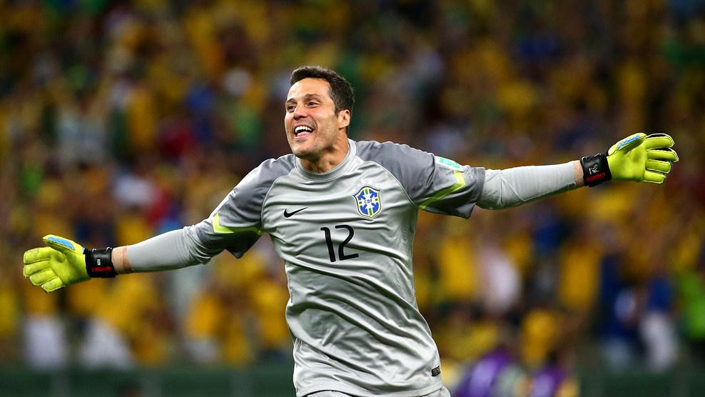 September 3rd
Happy birthday to former goalkeeper of Brazil National Football Team, Júlio César. He turns 36 today!
