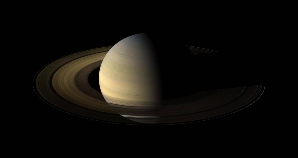 One of these rings is not like the others - may be much younger than the rest: go.nasa.gov/1JCblwM @CassiniSaturn