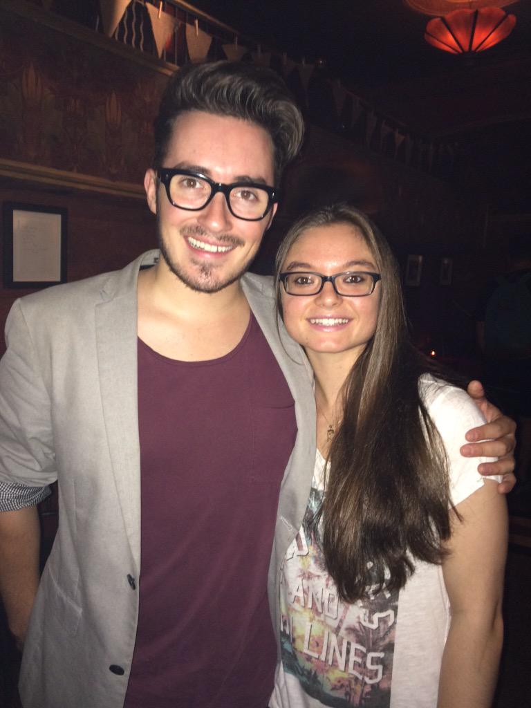 MaudeSenecal's tweet photo. @BryanAudet Jetaime partenaire de converses ❤️ http://t.co/HhE34wgynE