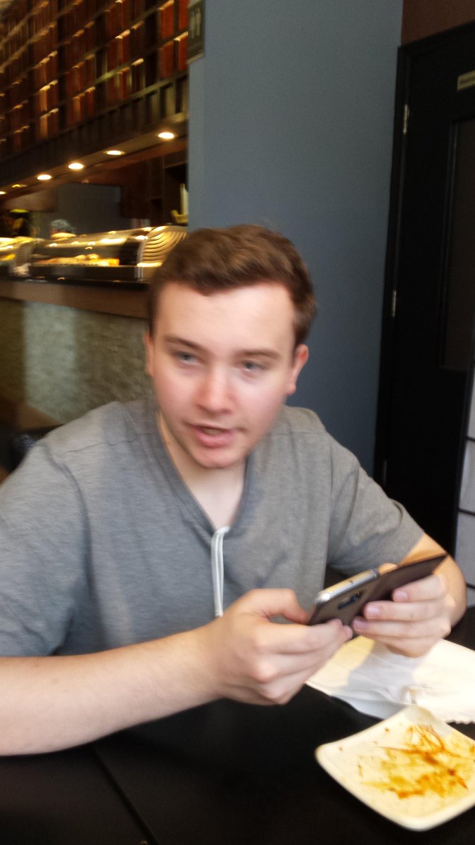 MemeLeader's tweet image. when you 20 minutes into &quot;gym and chill&quot; and he give you this look
