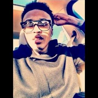 Happy birthday August Alsina hope you enjoy your day mwah! 