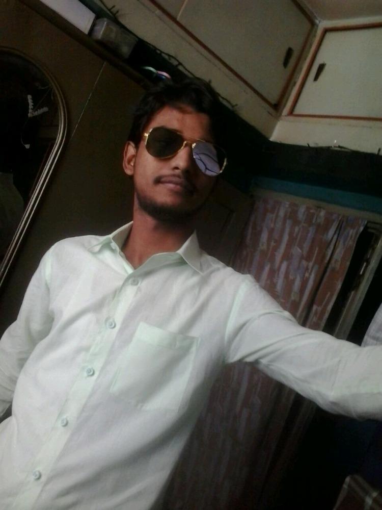 dstarcable's tweet photo. #allso #iam #drag_king http://t.co/XHFwjvTgaW